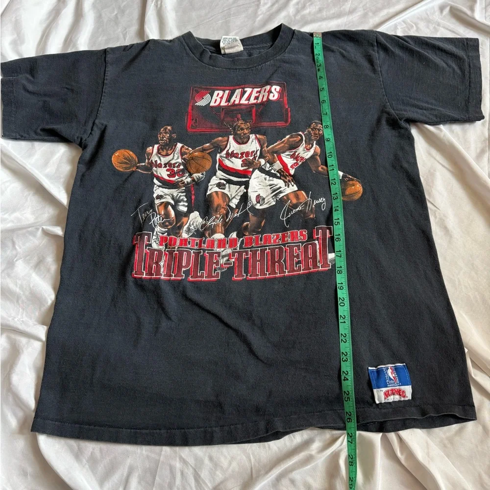 Vintage 1990s Nutmeg Mills Portland Trail Blazers Triple Threat XL Tee NBA Shirt